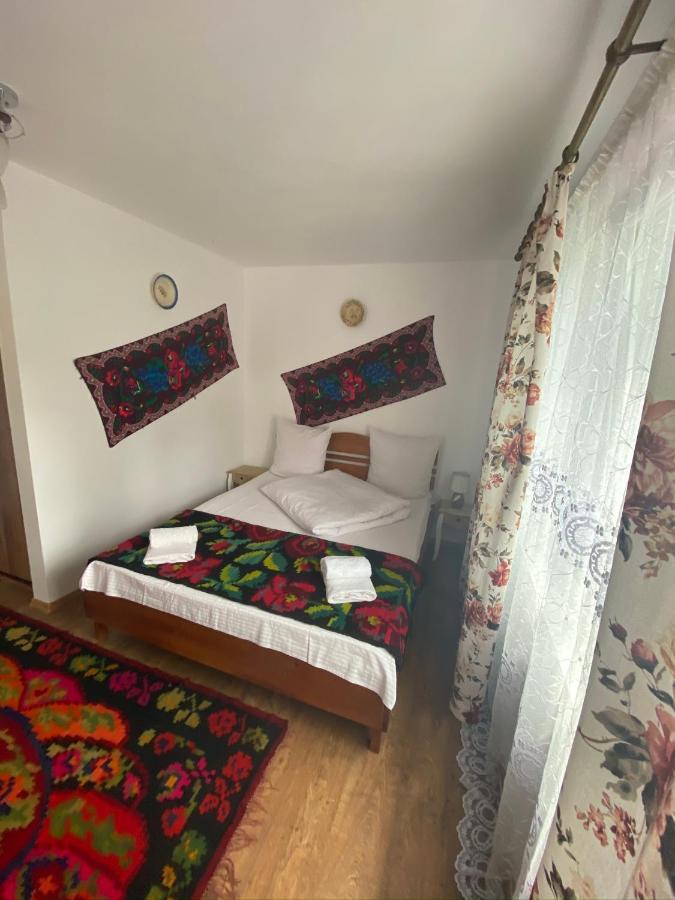 Floare De Maramures 1 Vadu Izei Ngoại thất bức ảnh